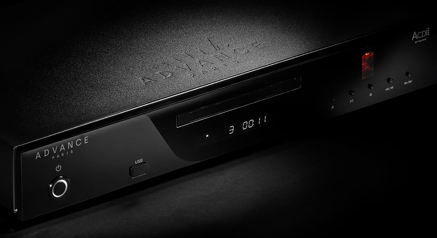 Lecteur CD Advance Paris ACD Apex 30th Edition avec tubes Raytheon 5744, design anniversaire et sorties RCA/XLR.