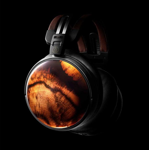 Casque hi-fi Audio-Technica ATH-AWKG : mise en situation