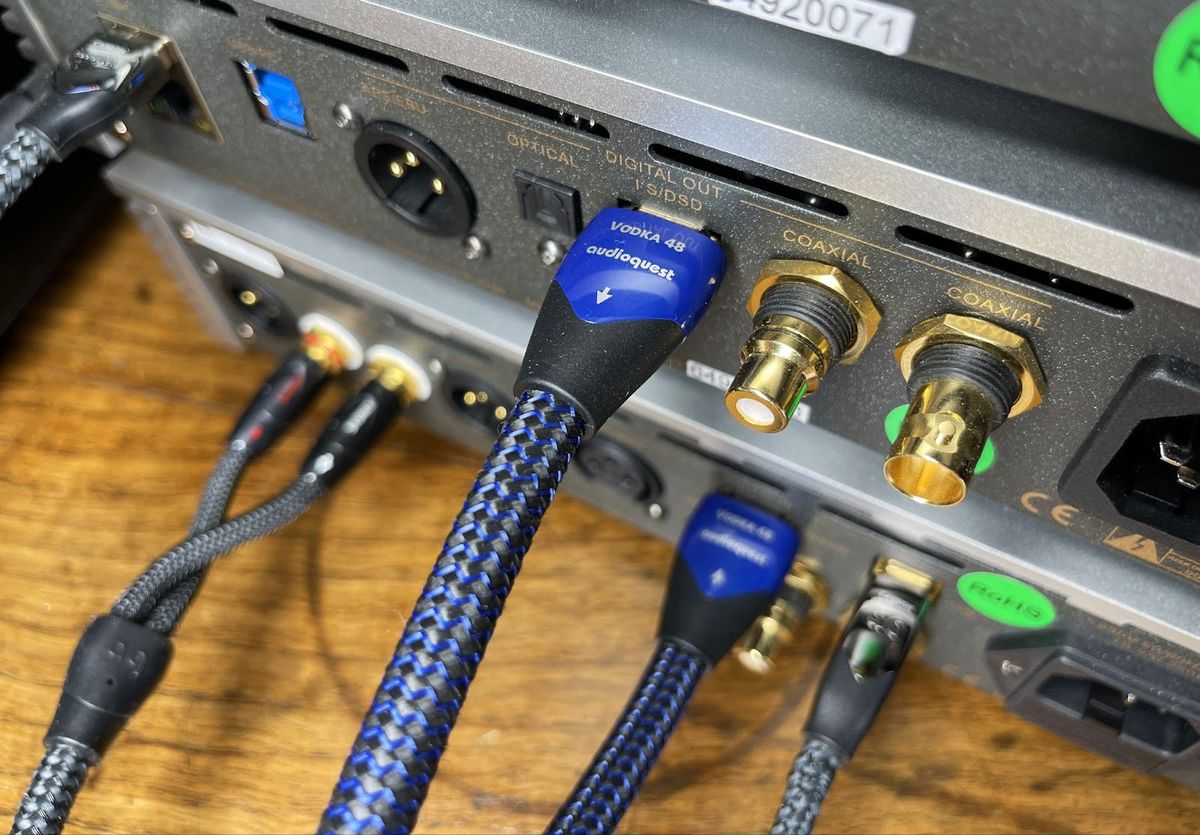 C&acirc;ble HDMI i2s