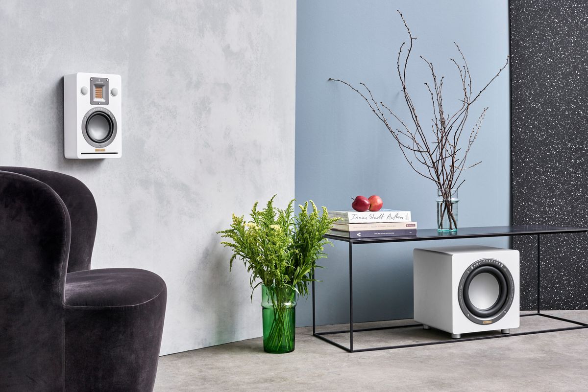 Audiovector QR Wall SE
