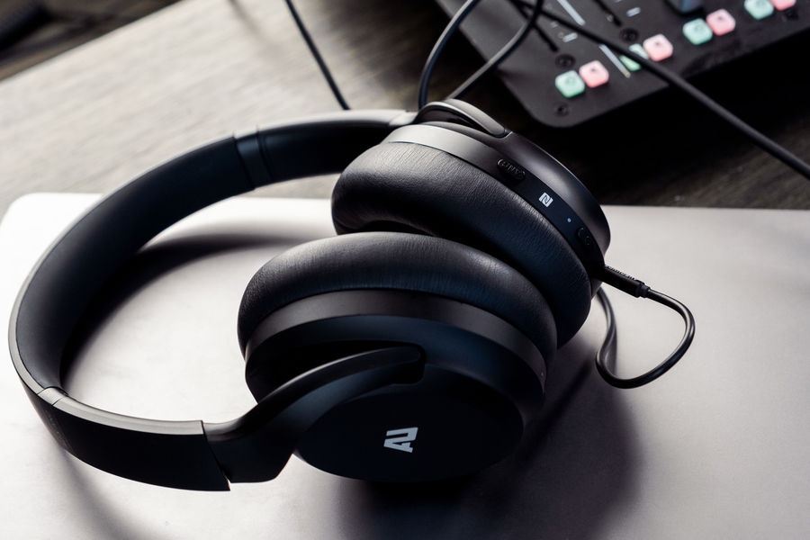 AUSOUNDS AUX ANC NFC