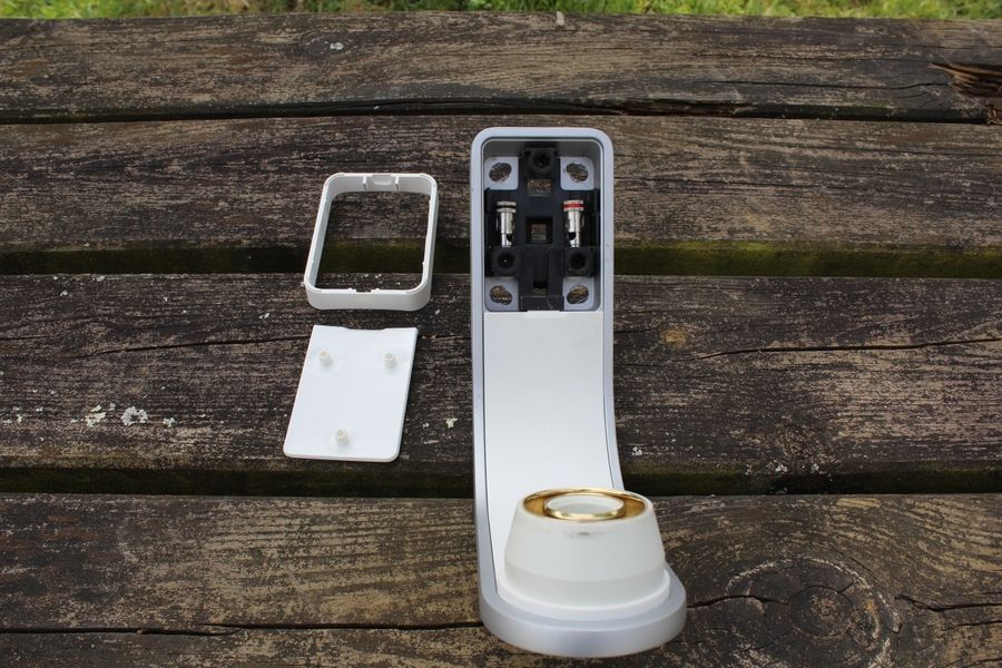 Vue de détail accroche murale B&W AM1