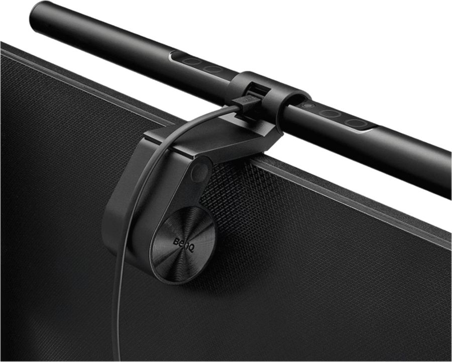 BenQ ScreenBar fix&eacute;e directement sur le haut d&rsquo;un &eacute;cran d&rsquo;ordinateur