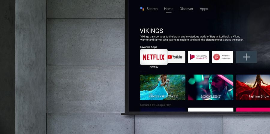 Un dongle Android TV permet de profiter des services de streaming sur le projecteur BenQ TK710STi .