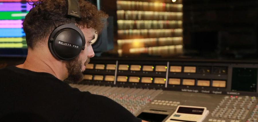 Casque hi-fi Beyerdynamic DT 1770 Pro MKII : mise en situation