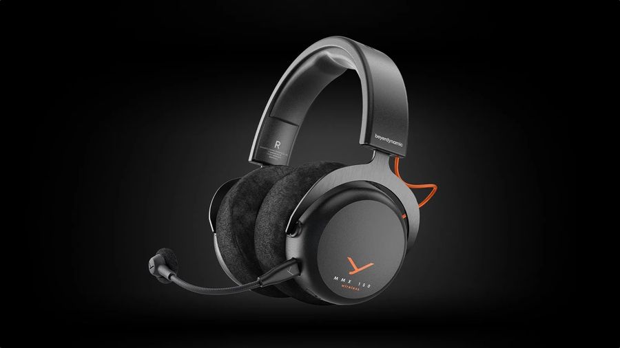 Casque sans fil Beyerdynamic MMX 150 Wireless avec Bluetooth 5.3 et dongle USB-C pour une faible latence.