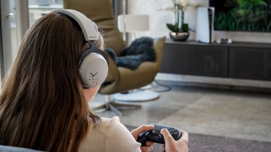 La spatialisation du casque gamer Beyerdynamic MMX 200 Wireless permet de détecter la provenance des ennemis dans les jeux vidéo.