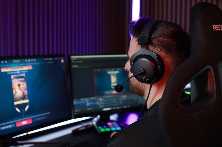 Avec sa réponse en fréquence étendue, le casque gamer Beyerdynamic MMX 300 Pro offre une qualité sonore professionnelle.