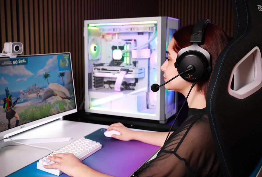 Confortable, le casque micro Beyerdynamic MMX 300 Pro permet de longues sessions de jeu.