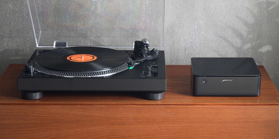 Ampli Bose Music Amplifier et platine vinyle