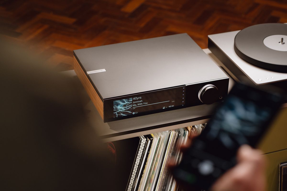 Cambridge EVO 300