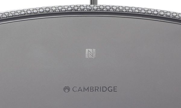 Cambridge Yoyo (L) : test de l'enceinte Bluetooth, WiFi, HDMI et optique  pour TV