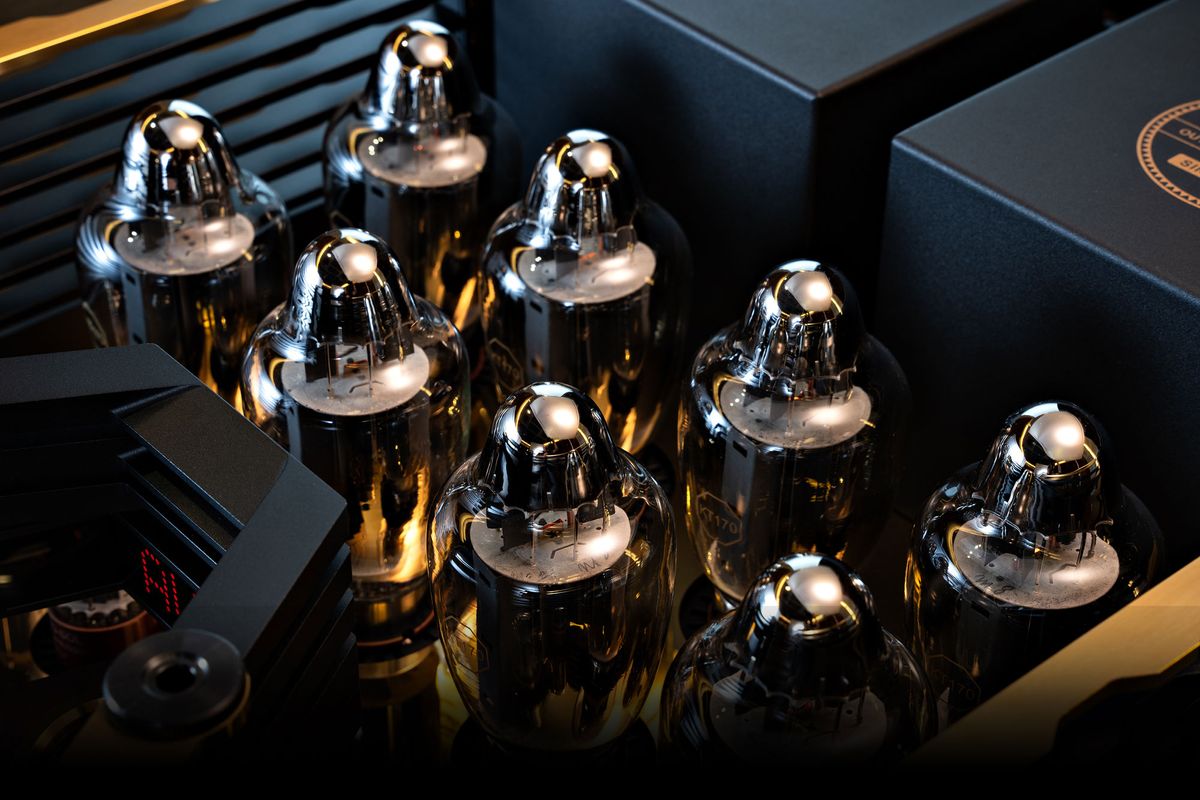 ampli Cayin Pearl 30i Tubes de l'ampli Cayin Pearl 30i