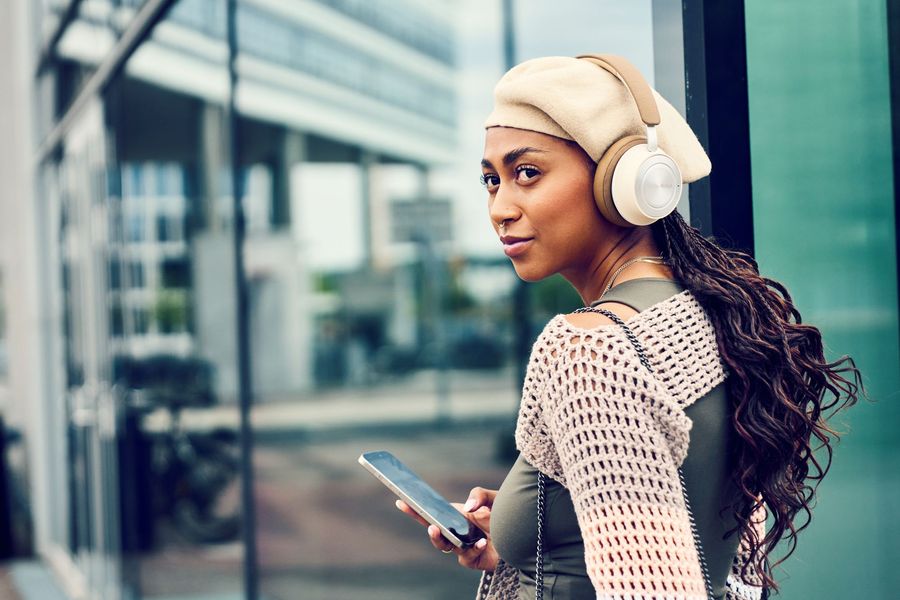 Casque Bluetooth Dali IO-8 Casque Bluetooth Dali IO-8 : mise en situation