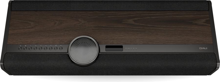Enceinte st&eacute;r&eacute;o Dali Vega avec technologie Adaptive Stereo Enhancement et DSP adaptant automatiquement la largeur de la sc&egrave;ne sonore.