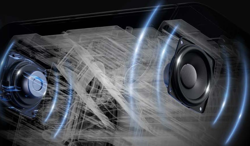  Le projecteur Dangbei MP1 Max embarque un système audio 2 x 12 watts qui permet d’apprécier les bandes son de films sans avoir besoin d’équipement externe.
