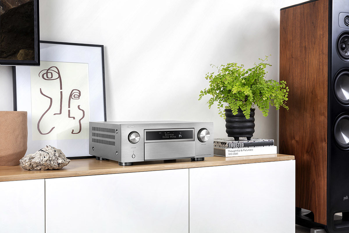 Ampli home-cinéma Denon AVC-X6700H