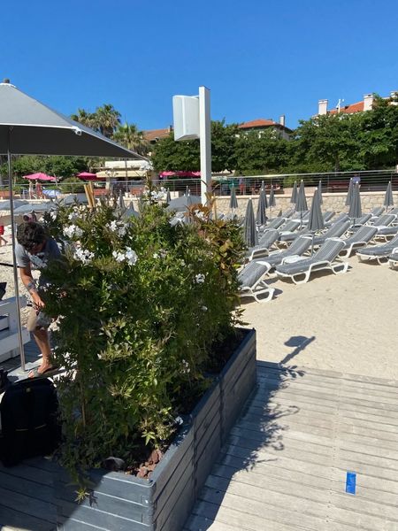 Mise ne situation sur la plage enceinte d'extérieur Elipson Rain 6