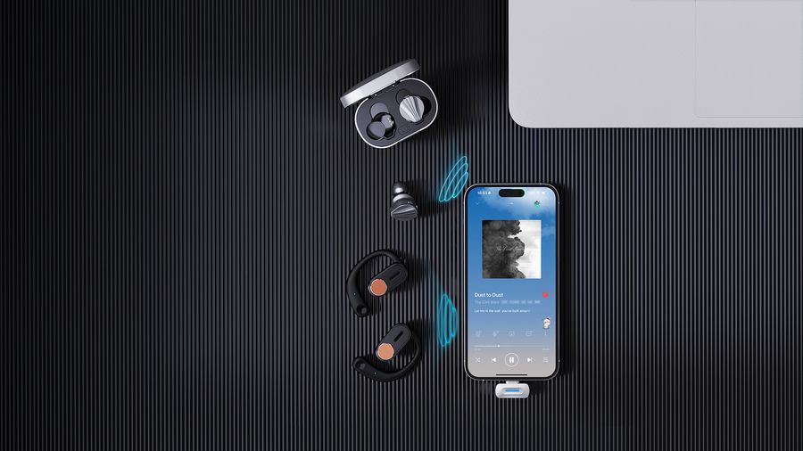 L'émetteur Bluetooth FiiO BT11 permet de connecteur deux casques ou deux paires d'écouteurs.