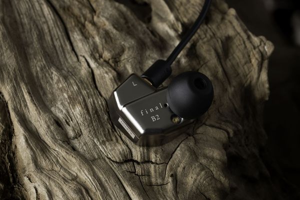 Écouteurs intra-auriculaires Final B2 : mise en situation