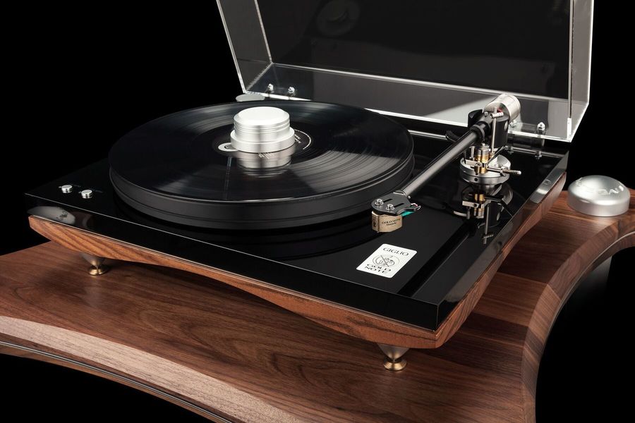Mise en situation de la platine vinyle Gold Note Giglio