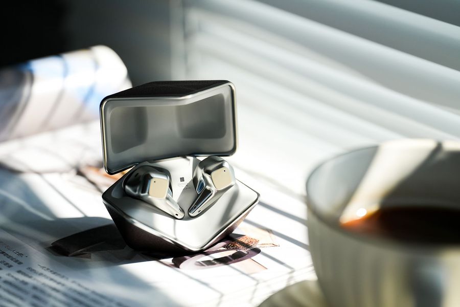 &Eacute;couteurs True Wireless HiFiMAN Svanar Wireless LE : mise en situation