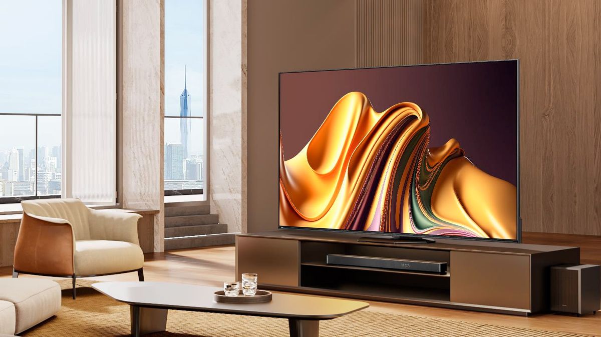 Téléviseur Mini LED affichant une grande image lumineuse et contrastée