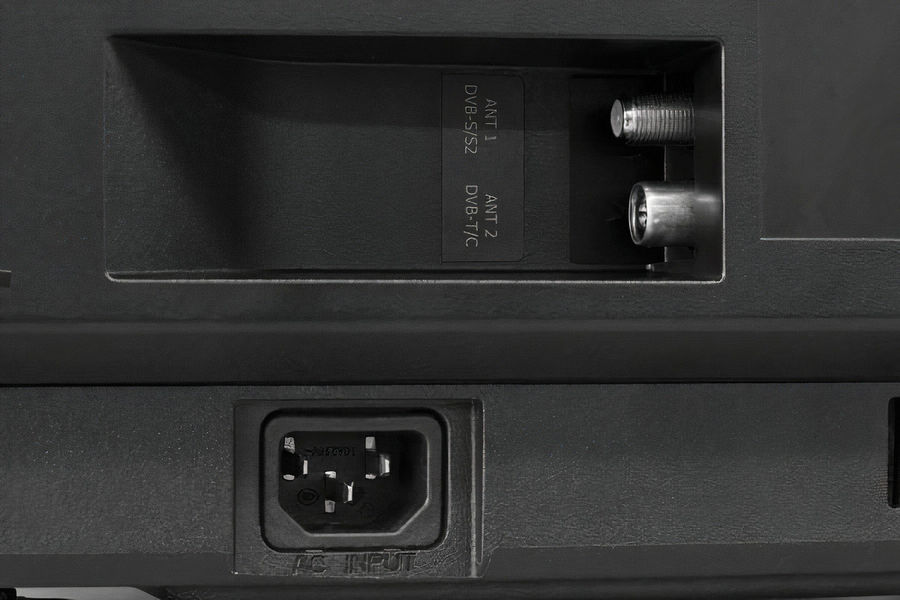 Hisense 90L5HD Laser TV : tuner TV