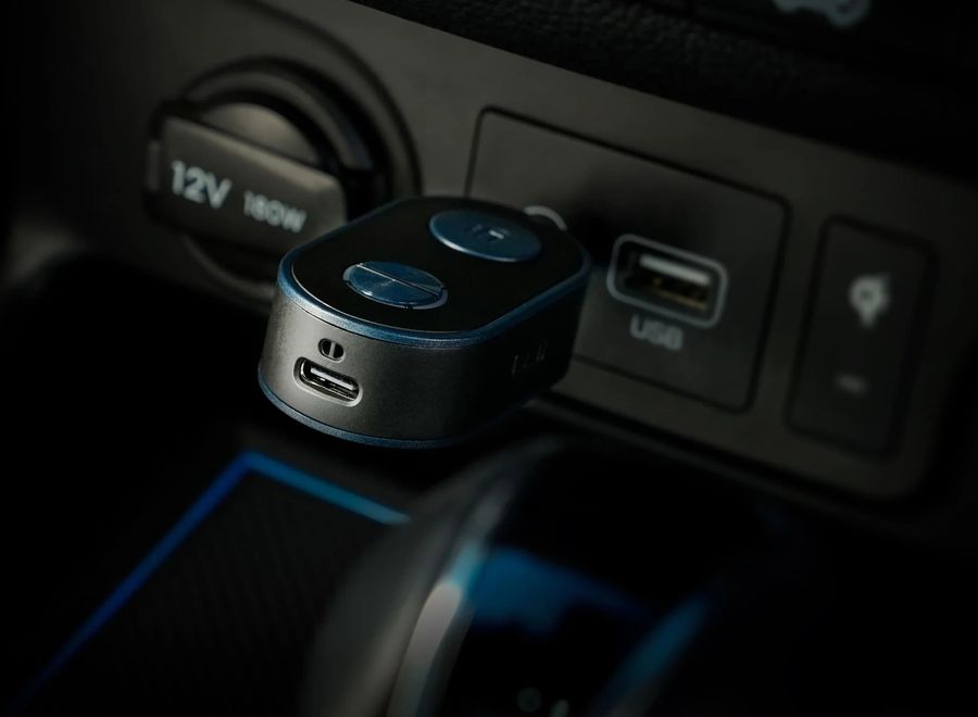 Adaptateur audio Bluetooth iFi Audio UP Travel compact, haute définition, idéal pour voyager.