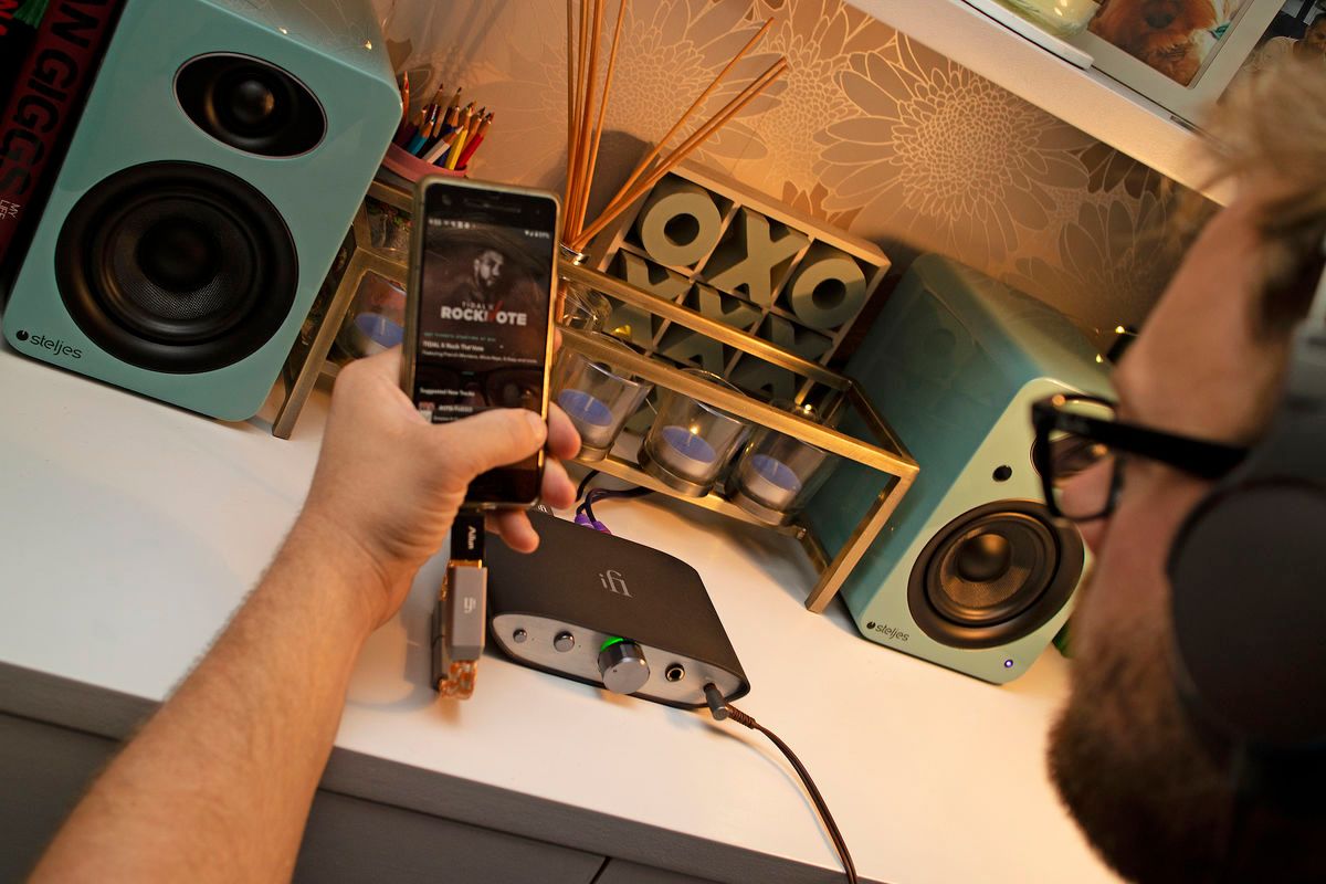 DAC audio USB iFi Audio ZEN Dac V2