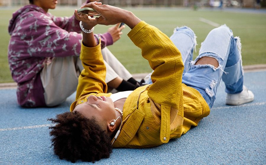 JBL 135 blanc port&eacute;