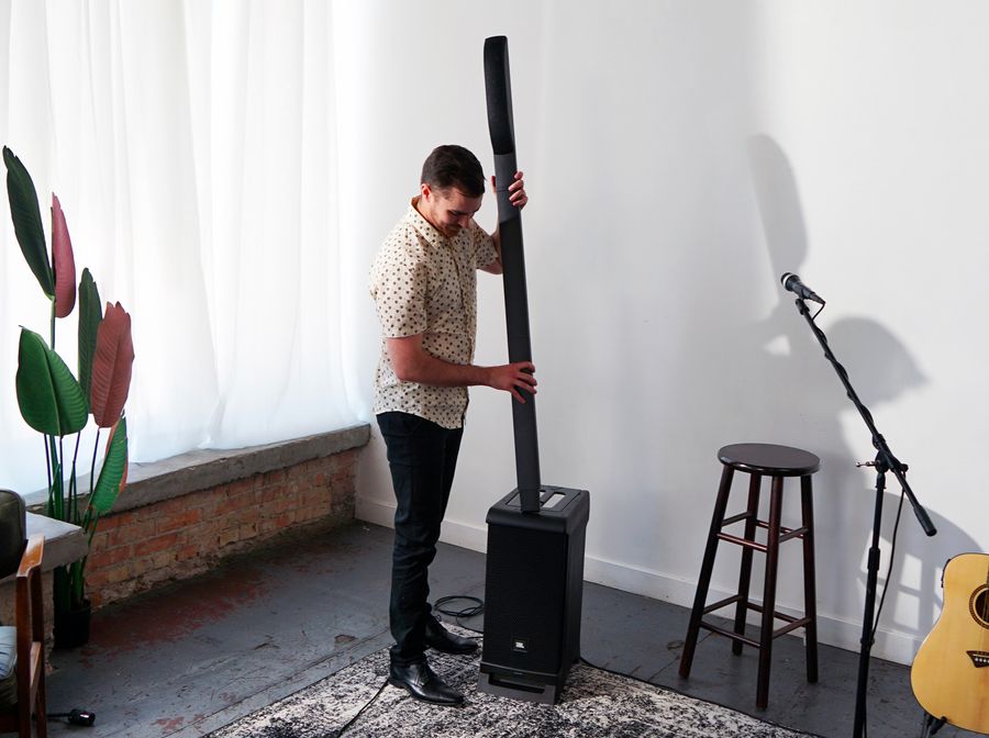 Installation simple et rapide enceinte de sono JBL IRX One