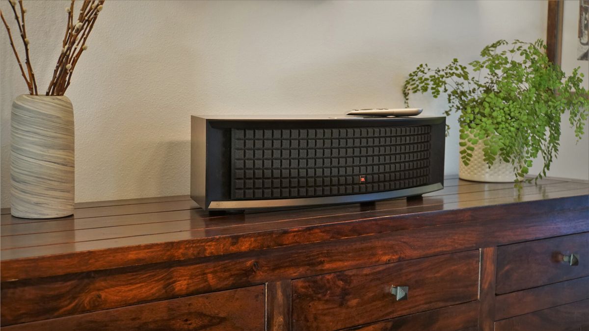 Enceinte connectée JBL L42ms