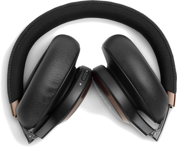 JBL Live 650BTNC structure pliable