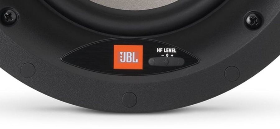 Enceinte encastrable JBL Studio 2 6IC : vue de d&eacute;tail niveau de sortie r&eacute;glable