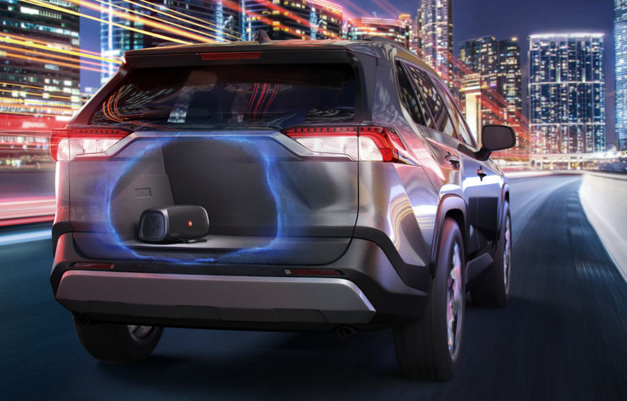 Enceinte Bluetooth portable JBL BASS PRO GO : subwoofer voiture mise en situation