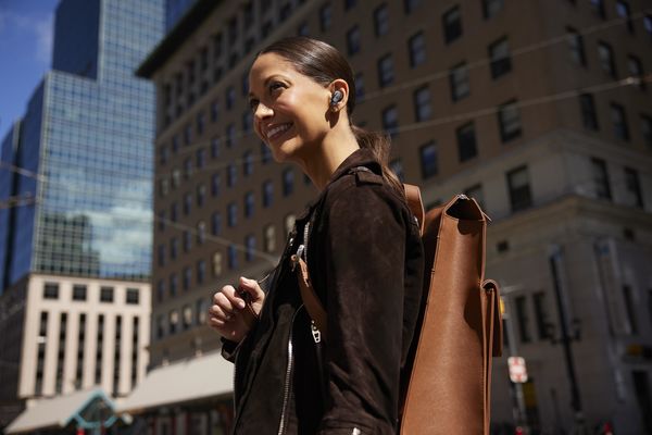 &Eacute;couteurs JBL Tour Pro 2 : mise en situation