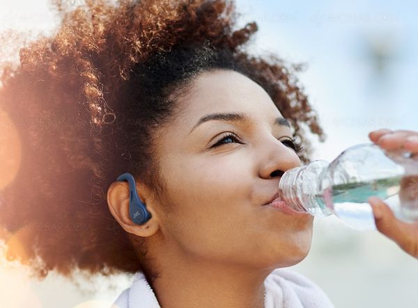 Écouteurs sans fil JVC HA-EC25T : mise en situation (sportive) 