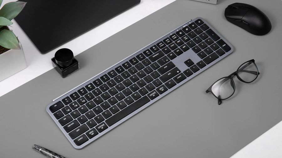 Clavier bureautique Keychron B6 Pro pleine taille, mince et compatible avec plusieurs syst&egrave;mes