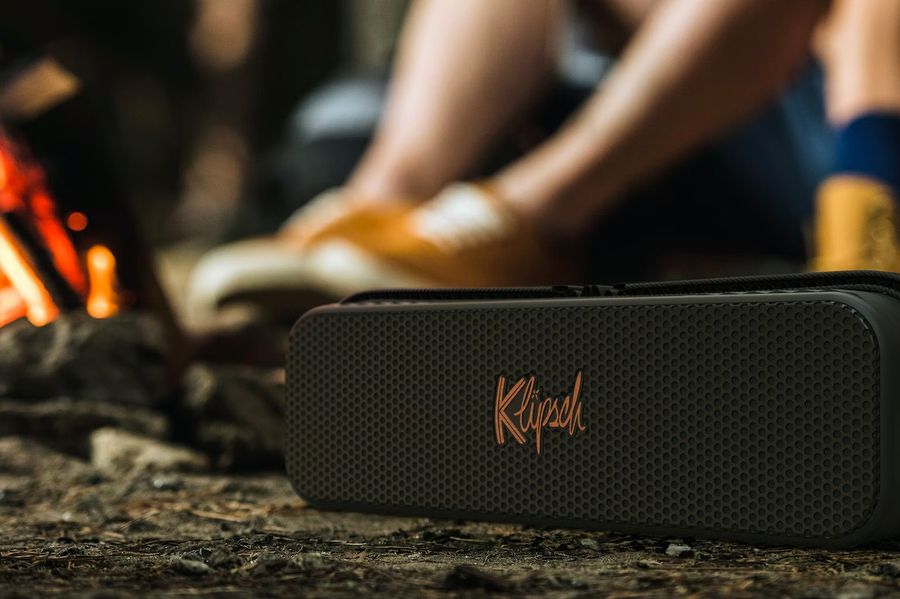 Mise en situation enceinte Bluetooth Klipsch Detroit