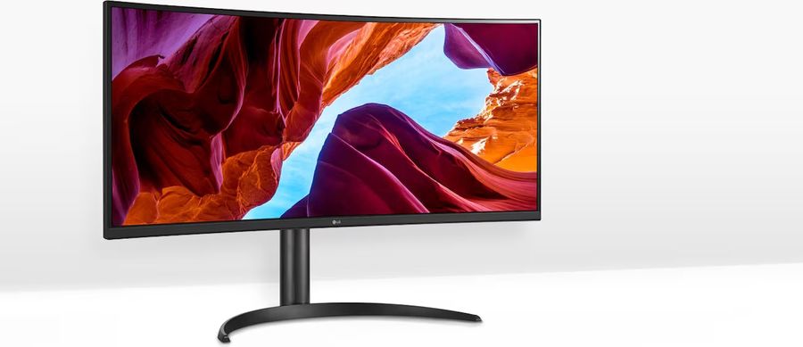 Le grand écran PC LG UltraWide 34WQ75C-B offre un espace de travail ultra large.