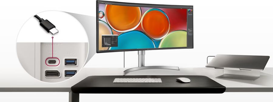 Le moniteur gamer LG UltraWide 35WN75CP-W dispose de ports USB 3.0.