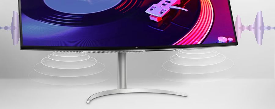L'écran LG UltraWide 49WQ95C-W dispose de deux haut-parleurs de 10 W.