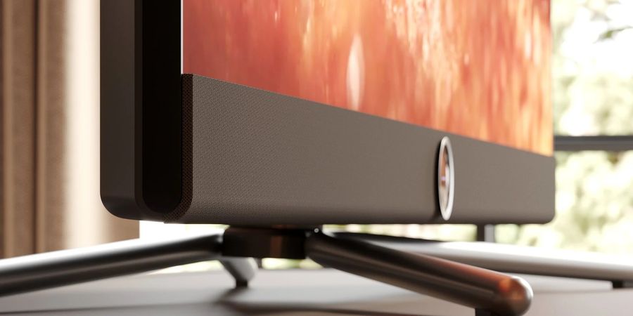 Loewe Callas 32 : vue en gros plan de la barre de son Dolby Atmos