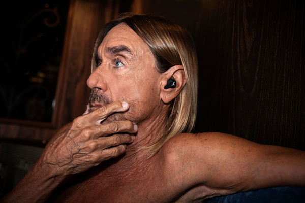 Marshall Mode II lifestyle