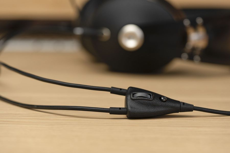 Microphone Meze Boom Mic : mise en situation