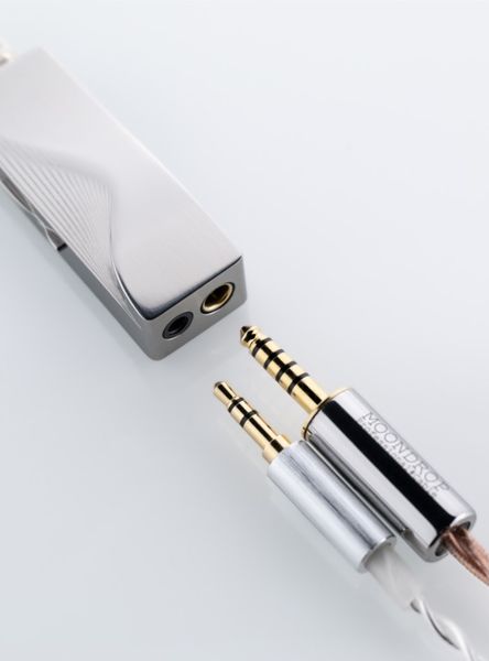 DAC Moondrop MoonRiver 2 T1 : vue connectique