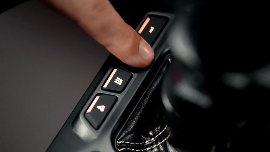 Panneau programmable avec boutons RGB de la base Moza Racing AB6 Flight Simulator Bundle