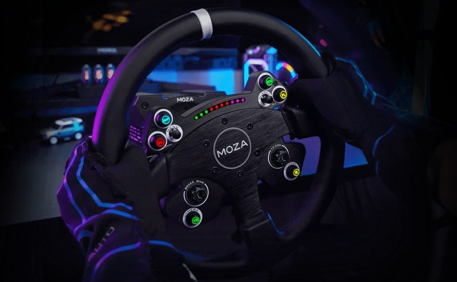 Conçu pour le simracing, le Moza Racing CS V2P (RS057) offre une prise en main optimale pour les courses de type GT ou rallye.  Le volant de simulation automobile Moza Racing CS V2P (RS057) convient parfaitement aux disciplines comme le GT et le rallye, grâce à sa conception pensée pour une immersion réaliste.