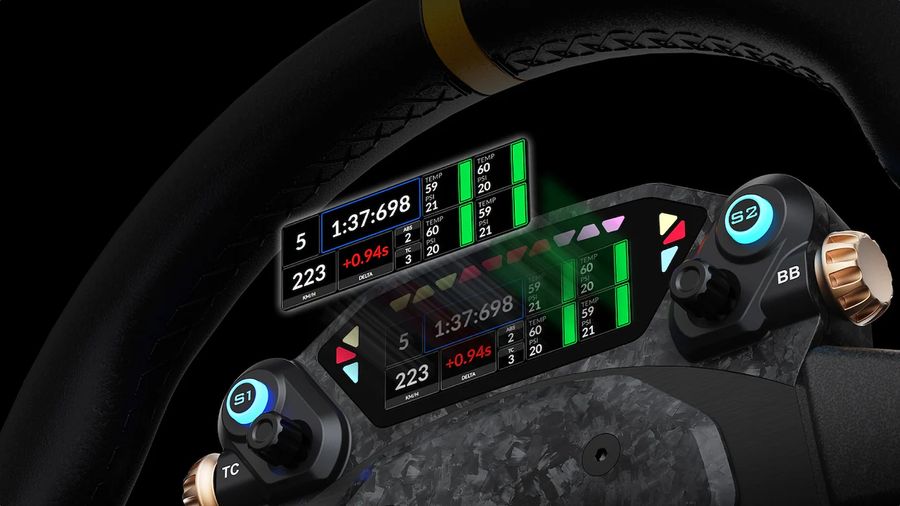 &Eacute;cran int&eacute;gr&eacute; du Moza Racing CS Pro affichant la t&eacute;l&eacute;m&eacute;trie en temps r&eacute;el en simulation automobile